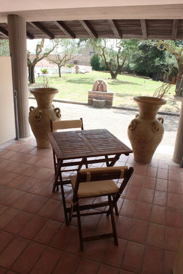 Villa Il Granaio Del Pavone à Nepi Extérieur photo