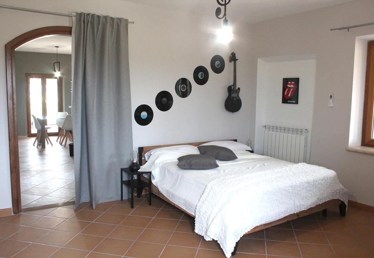 Villa Il Granaio Del Pavone à Nepi Extérieur photo