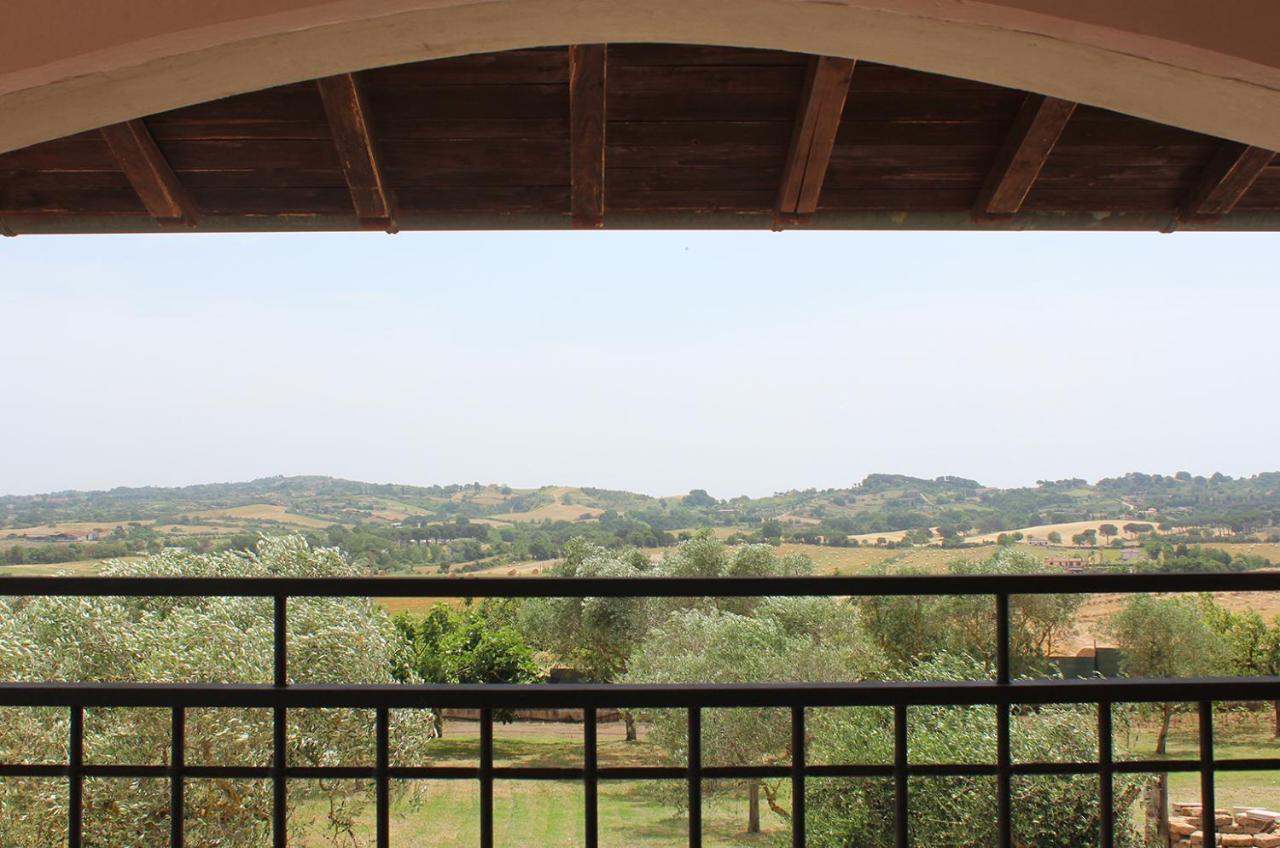 Villa Il Granaio Del Pavone à Nepi Extérieur photo